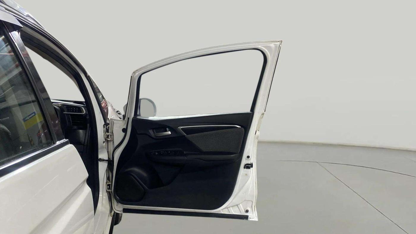 2019 Honda WR-V 1.2L I-VTEC VX MT, CNG, Manual, 44,412 km, RHS Front Door