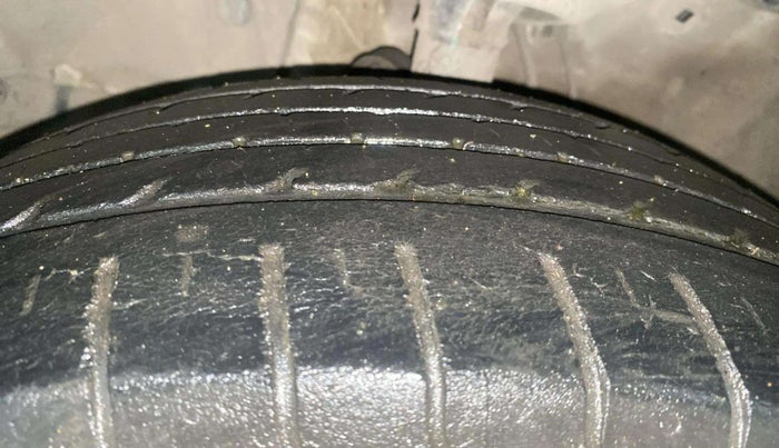 2019 Honda WR-V 1.2L I-VTEC VX MT, CNG, Manual, 44,412 km, Left Front Tyre Tread
