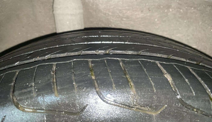 2019 Honda WR-V 1.2L I-VTEC VX MT, CNG, Manual, 44,412 km, Right Rear Tyre Tread