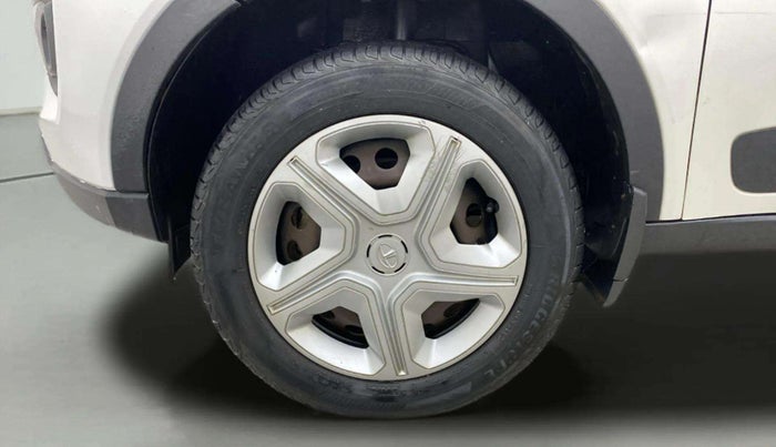 2020 Tata NEXON XM PETROL, Petrol, Manual, 66,020 km, Left Front Wheel