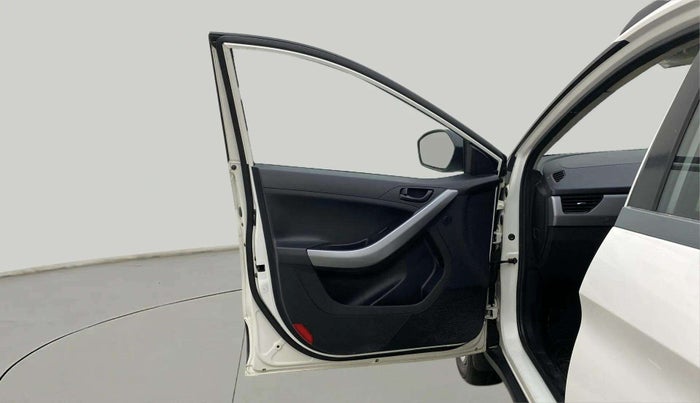 2020 Tata NEXON XM PETROL, Petrol, Manual, 66,020 km, LHS Front Door