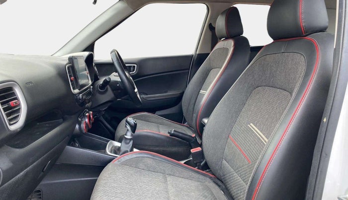 2021 Hyundai VENUE SX 1.0 TURBO IMT, Petrol, Manual, 83,954 km, Right Side Front Door Cabin