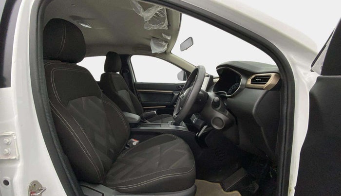 2021 Renault Kiger RXT AMT, Petrol, Automatic, 17,352 km, Right Side Front Door Cabin