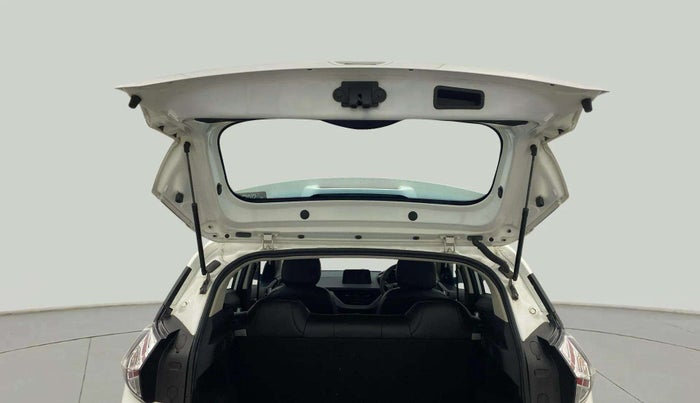 2022 Tata NEXON XM PLUS SUNROOF PETROL, Petrol, Manual, 27,101 km, Boot Door Open