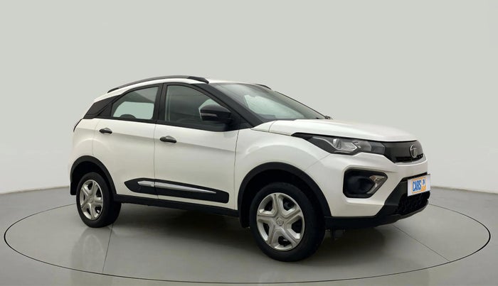 2022 Tata NEXON XM PLUS SUNROOF PETROL, Petrol, Manual, 27,101 km, Right Front Diagonal