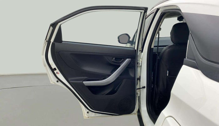 2022 Tata NEXON XM PLUS SUNROOF PETROL, Petrol, Manual, 27,101 km, LHS Rear Door