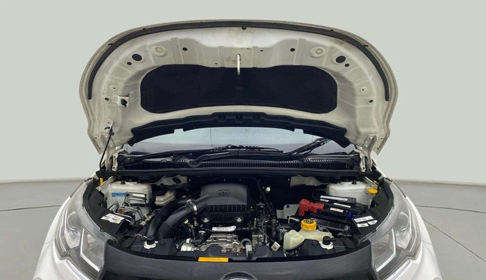 2022 Tata NEXON XM PLUS SUNROOF PETROL, Petrol, Manual, 27,101 km, Open Bonet