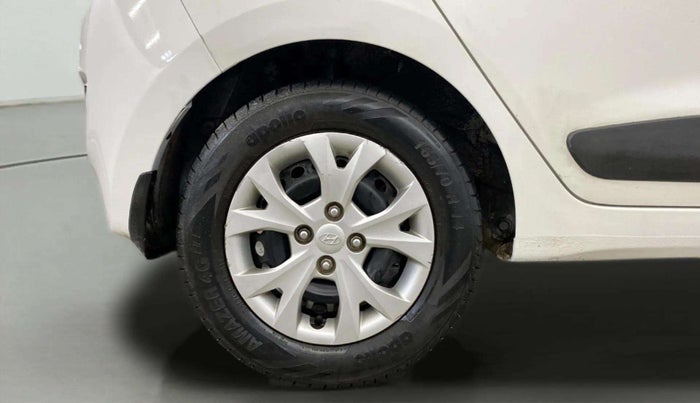 2014 Hyundai Grand i10 SPORTZ 1.2 KAPPA VTVT, Petrol, Manual, 39,763 km, Right Rear Wheel