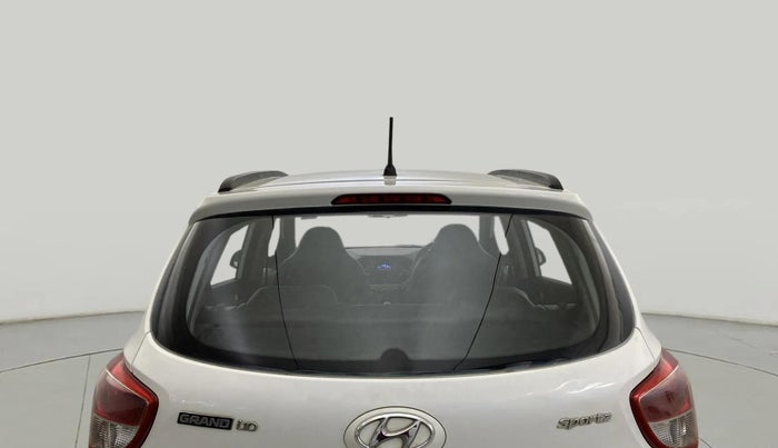 2014 Hyundai Grand i10 SPORTZ 1.2 KAPPA VTVT, Petrol, Manual, 39,763 km, Rear Windshield