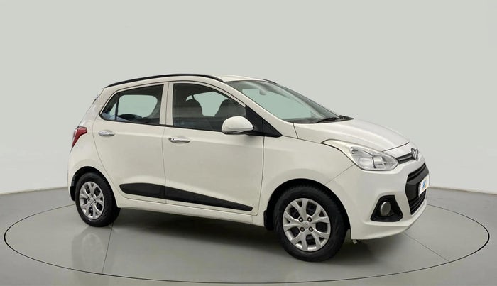 2014 Hyundai Grand i10 SPORTZ 1.2 KAPPA VTVT, Petrol, Manual, 39,763 km, Right Front Diagonal
