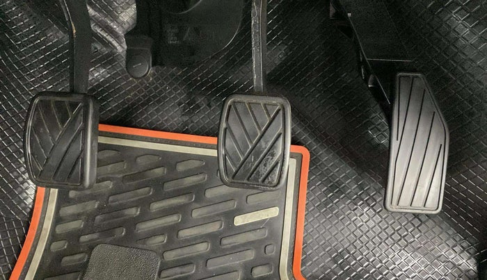 2022 Maruti S PRESSO VXI, Petrol, Manual, 50,320 km, Pedals