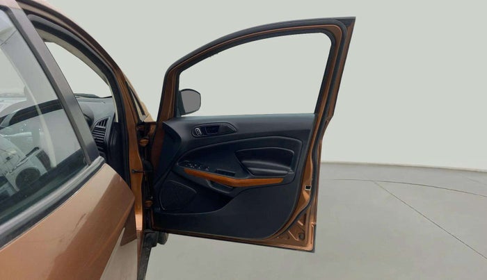 2020 Ford Ecosport TITANIUM 1.5L SPORTS(SUNROOF) DIESEL, Diesel, Manual, 76,467 km, RHS Front Door