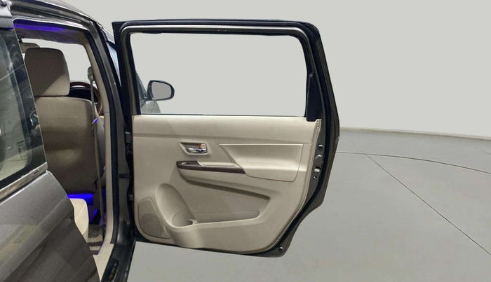 2020 Maruti Ertiga VXI CNG, CNG, Manual, 54,943 km, RHS Rear Door