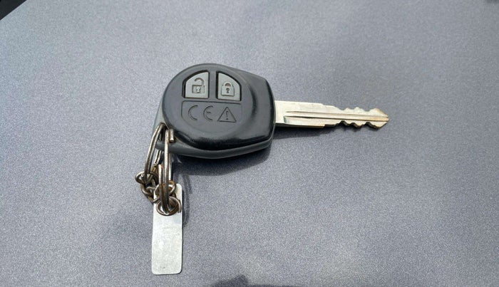 2022 Maruti Alto K10 VXI PLUS, Petrol, Manual, 29,125 km, Key Close Up