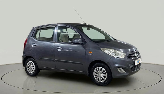2015 Hyundai i10 SPORTZ 1.1, Petrol, Manual, 53,683 km, Right Front Diagonal