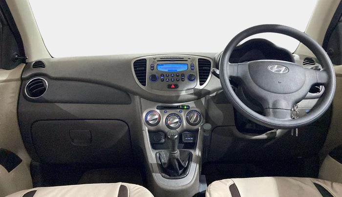 2015 Hyundai i10 SPORTZ 1.1, Petrol, Manual, 53,683 km, Dashboard