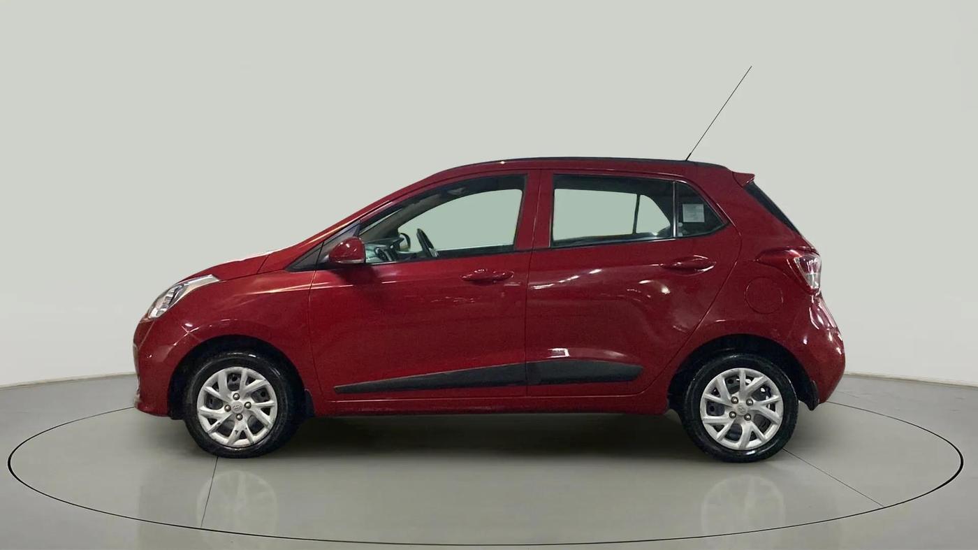 2017 Hyundai Grand i10 SPORTZ (O) 1.2 KAPPA VTVT, Petrol, Manual, 24,898 km, Left Side
