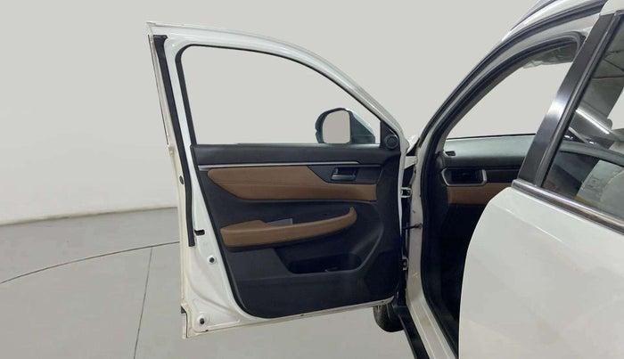 2023 Honda ELEVATE ZX MT, Petrol, Manual, 31,410 km, LHS Front Door