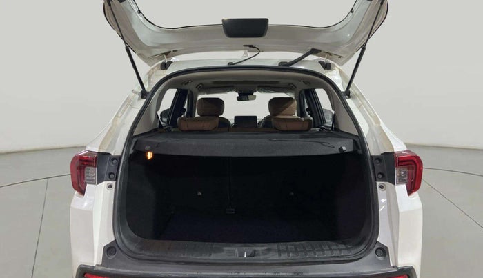 2023 Honda ELEVATE ZX MT, Petrol, Manual, 31,410 km, Boot Inside