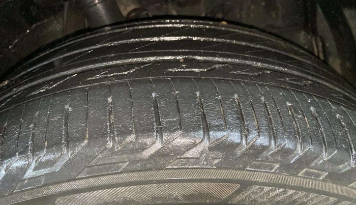2023 Honda ELEVATE ZX MT, Petrol, Manual, 31,410 km, Right Front Tyre Tread