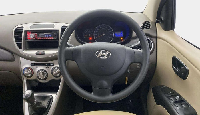 2014 Hyundai i10 MAGNA 1.1, Petrol, Manual, 35,495 km, Steering Wheel Close Up