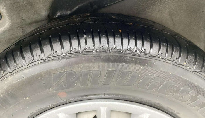 2014 Hyundai i10 MAGNA 1.1, Petrol, Manual, 35,495 km, Left Rear Tyre Tread
