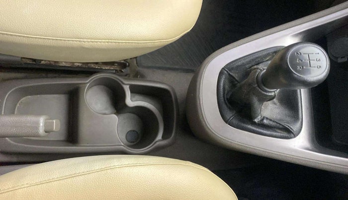 2014 Hyundai i10 MAGNA 1.1, Petrol, Manual, 35,495 km, Gear Lever
