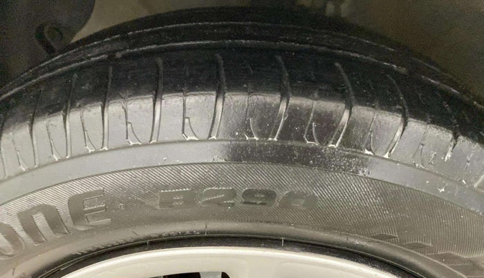 2019 Hyundai Grand i10 SPORTZ 1.2 KAPPA VTVT, CNG, Manual, 94,551 km, Left Rear Tyre Tread