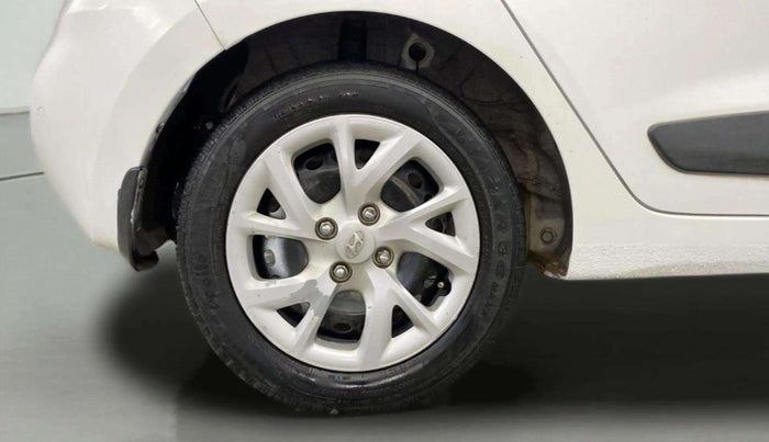 2019 Hyundai Grand i10 SPORTZ 1.2 KAPPA VTVT, CNG, Manual, 94,551 km, Right Rear Wheel