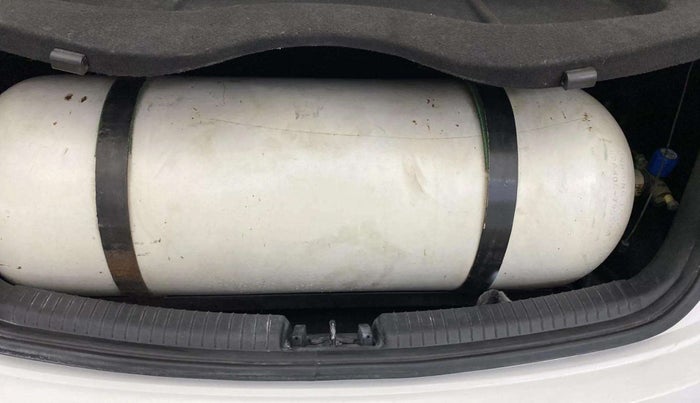 2019 Hyundai Grand i10 SPORTZ 1.2 KAPPA VTVT, CNG, Manual, 94,551 km, Boot Open Zoomed View