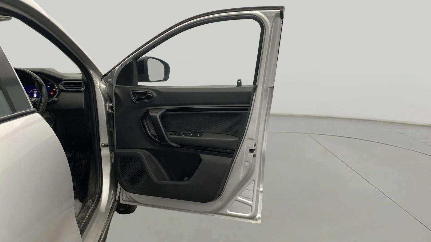 2022 Renault Kiger RXZ MT, Petrol, Manual, 36,209 km, RHS Front Door