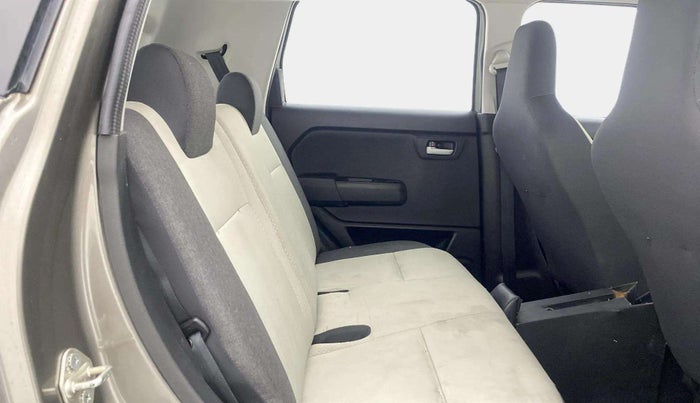 2022 Maruti New Wagon-R VXI 1.0 AMT, Petrol, Automatic, 47,230 km, Right Side Rear Door Cabin