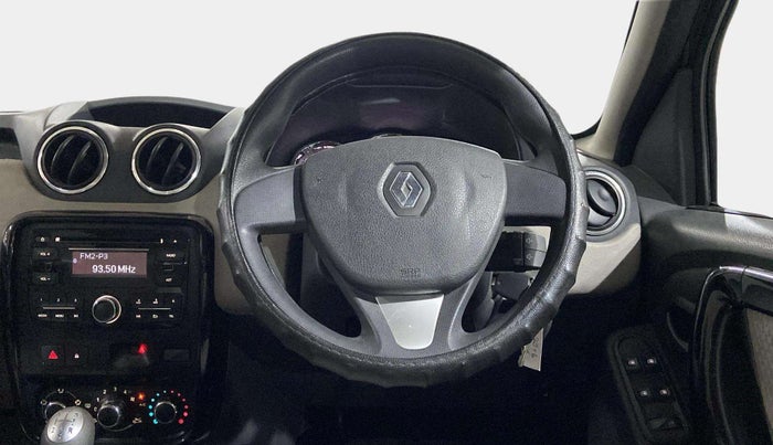2015 Renault Duster RXL PETROL, Petrol, Manual, 16,689 km, Steering Wheel Close Up