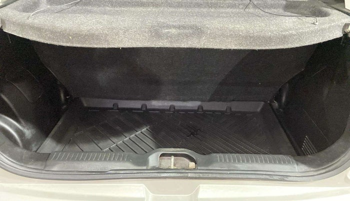 2023 Maruti Swift LXI, Petrol, Manual, 20,794 km, Boot Inside