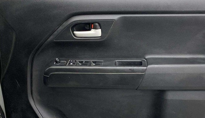 2021 Maruti New Wagon-R VXI (O) 1.0 AMT , Petrol, Automatic, 57,729 km, Driver Side Door Panels Control