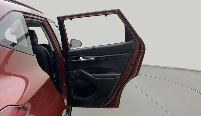 2021 KIA SELTOS HTK PLUS AT 1.5 DIESEL, Diesel, Automatic, 68,265 km, RHS Rear Door