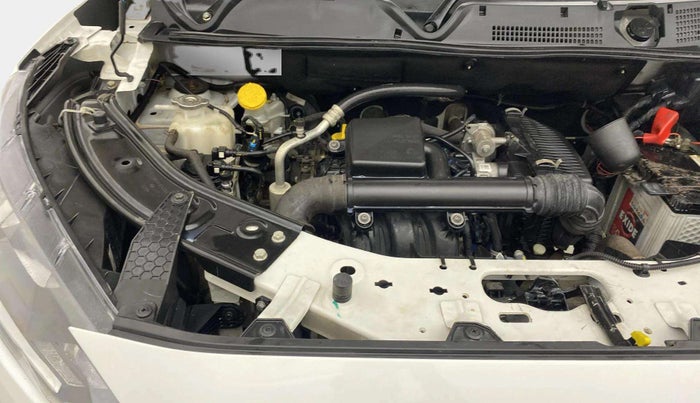2022 Nissan MAGNITE XE, Petrol, Manual, 40,556 km, Engine View - Right