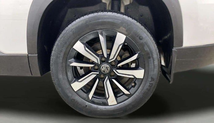 2021 MG HECTOR PLUS STYLE 1.5 PETROL TURBO MT 7-STR, Petrol, Manual, 38,371 km, Left Rear Wheel