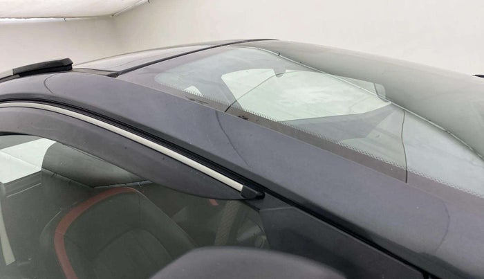 2019 Tata NEXON XM PETROL, Petrol, Manual, 61,202 km, Right A pillar - Minor scratches