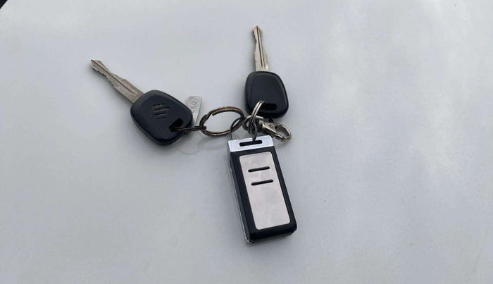2014 Maruti Celerio VXI, Petrol, Manual, 94,605 km, Key Close Up