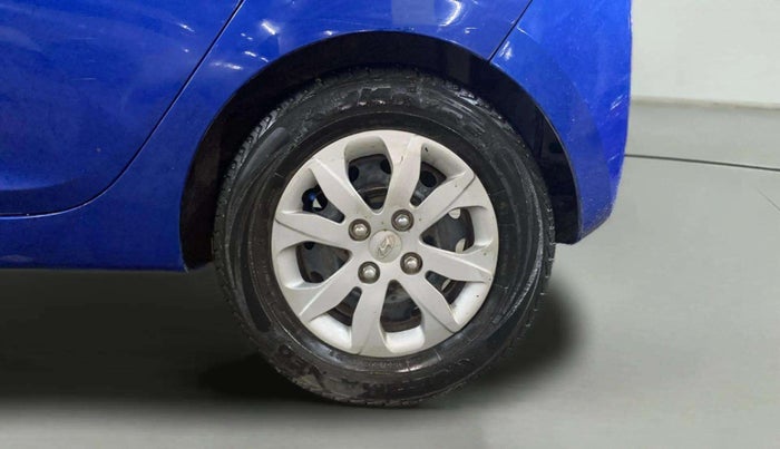 2015 Hyundai Eon SPORTZ, Petrol, Manual, 46,220 km, Left Rear Wheel