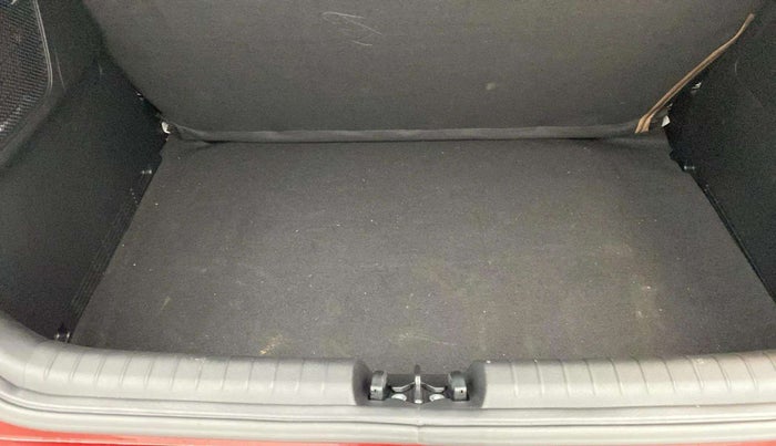 2023 Hyundai NEW I20 ASTA (O) 1.2 IVT, Petrol, Automatic, 7,592 km, Boot Inside