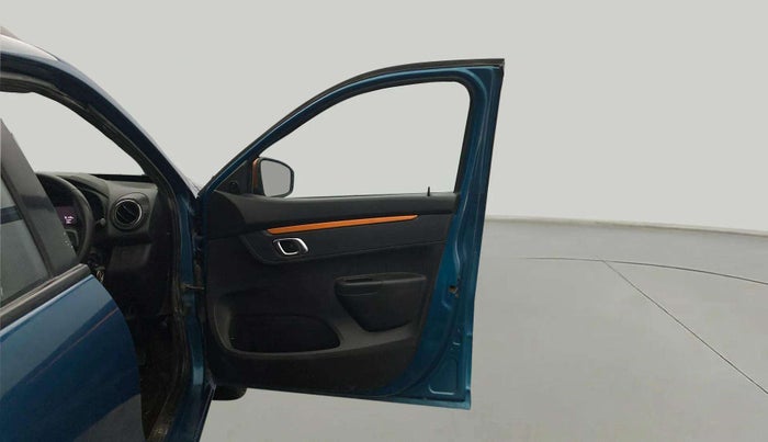 2021 Renault Kwid CLIMBER 1.0 (O), Petrol, Manual, 76,136 km, RHS Front Door