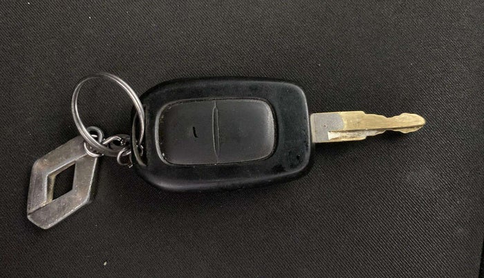 2021 Renault Kwid CLIMBER 1.0 (O), Petrol, Manual, 76,136 km, Key Close Up