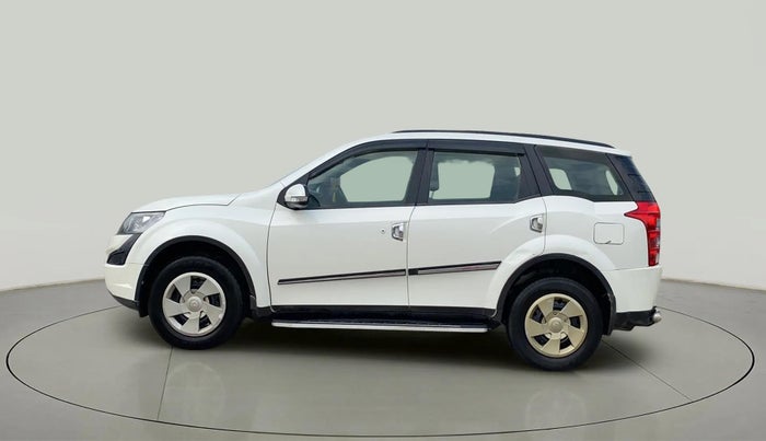 2016 Mahindra XUV500 W6, Diesel, Manual, 89,266 km, Left Side
