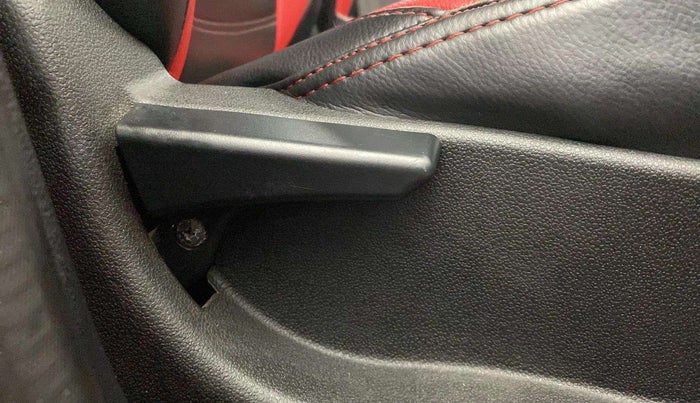 2017 Tata Tiago XM PETROL, Petrol, Manual, 58,152 km, Driver Side Adjustment Panel