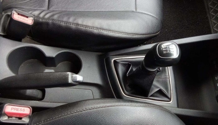 2019 Hyundai Elite i20 SPORTZ PLUS 1.2, CNG, Manual, 1,00,244 km, Gear Lever