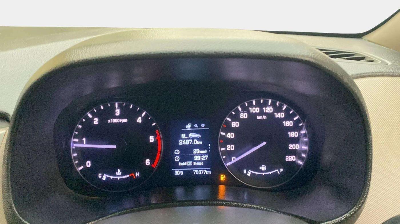 2015 Hyundai Creta SX 1.6 DIESEL, Diesel, Manual, 75,727 km, Odometer Image
