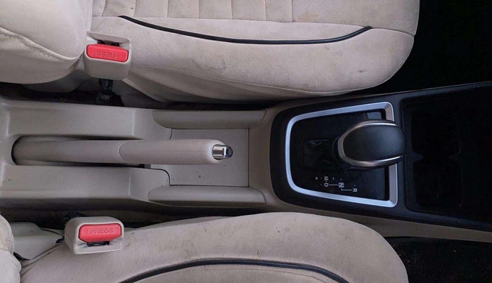2021 Maruti Dzire VXI AMT, Petrol, Automatic, 39,797 km, Gear Lever