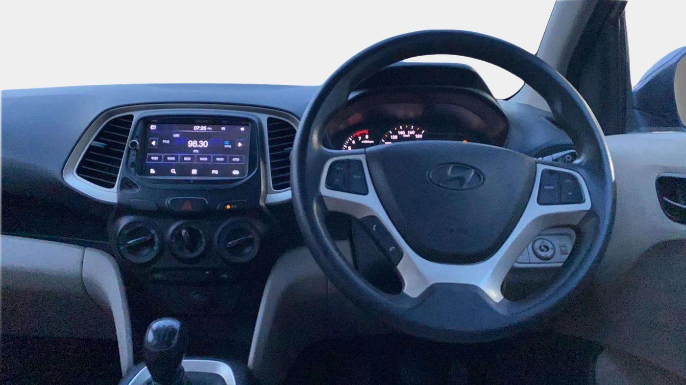2021 Hyundai NEW SANTRO SPORTZ EXECUTIVE MT CNG, CNG, Manual, 27,016 km, Steering Wheel Close Up